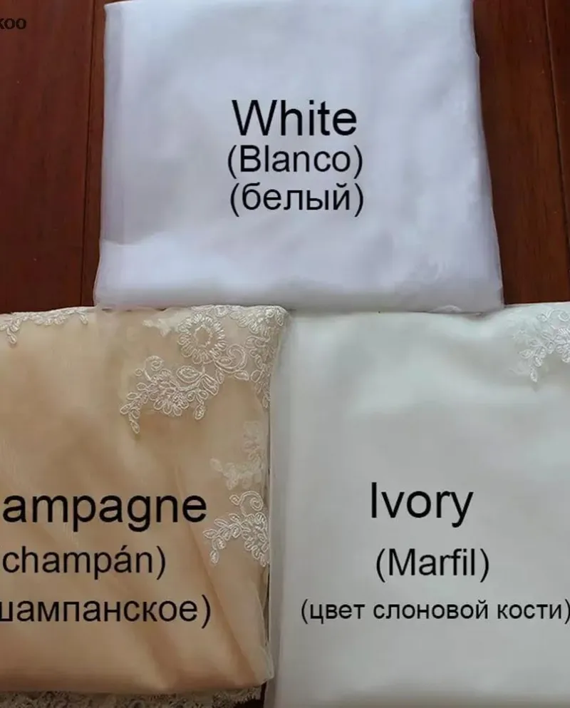 Abiti da sposa principessa con spalle scoperte Abito in tulle con maniche eleganti