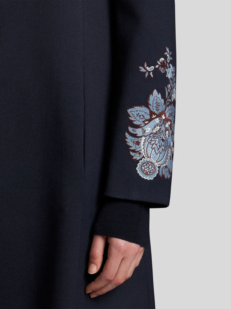 CAPPOTTO IN GABARDINA CON RICAMI
