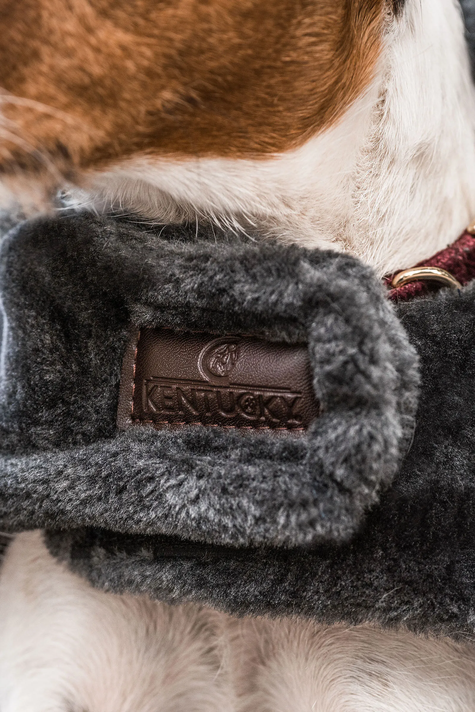Cappotto per cani Kentucky Dogwear in finta pelliccia