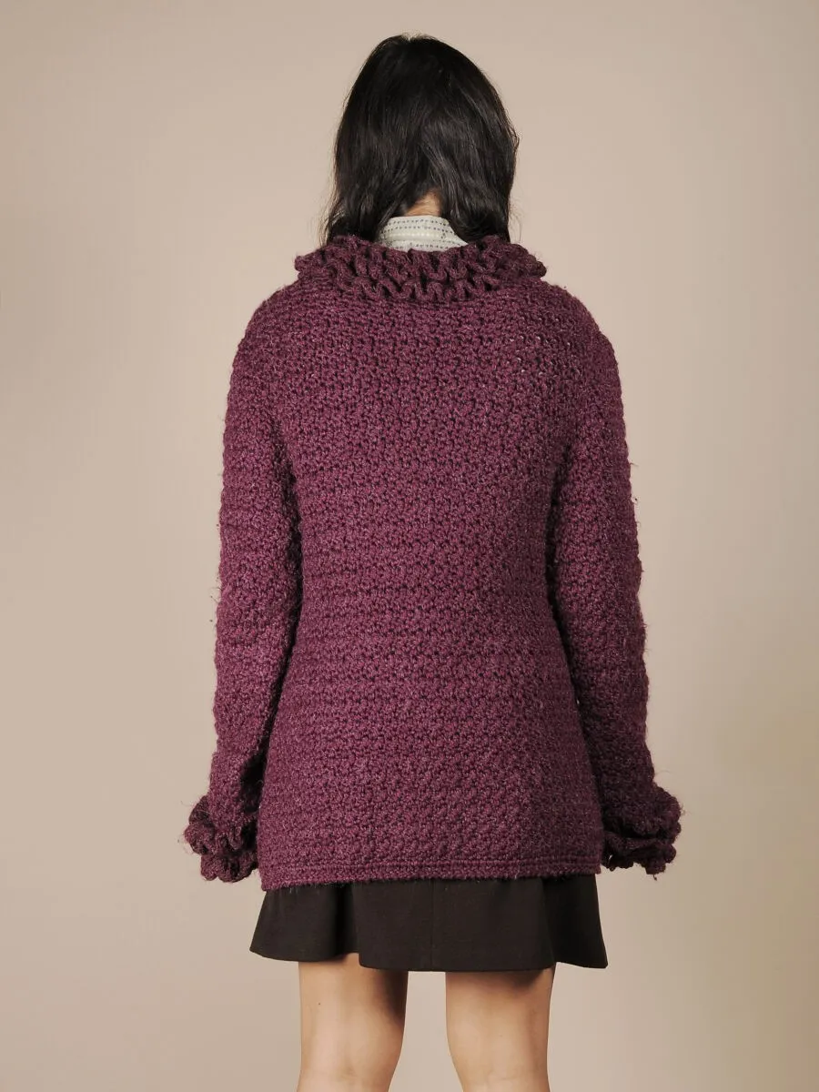 Cardigan in lana color melanzana con rouges