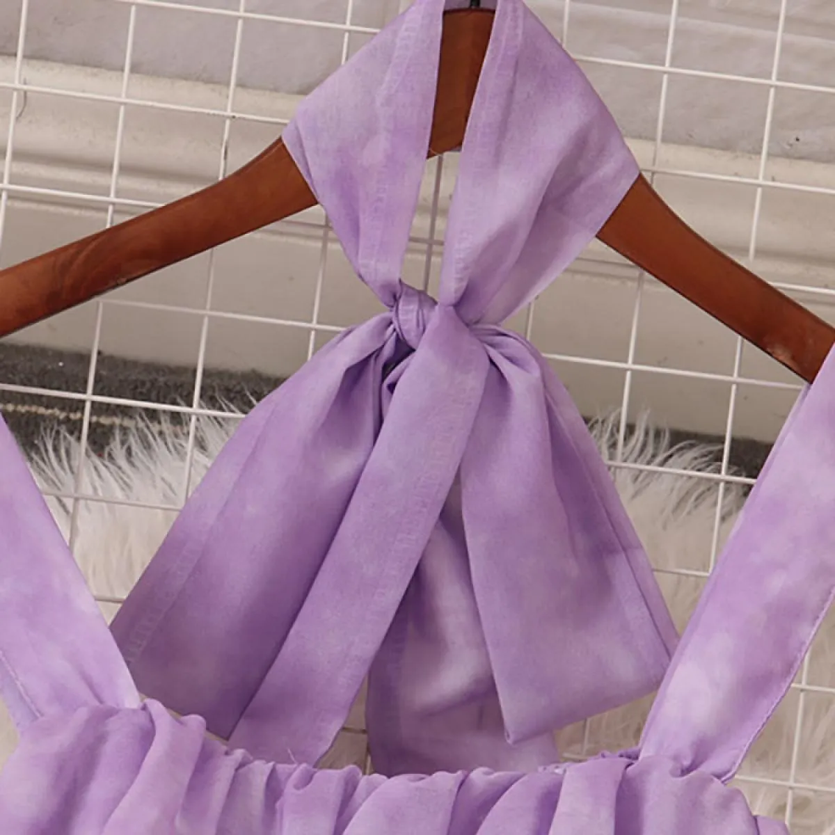 Donne estive Halter Ruffle Vestito con cinturino per spaghetti Vacanza al mare Lunghezza al ginocchio Abito femminile a strati U