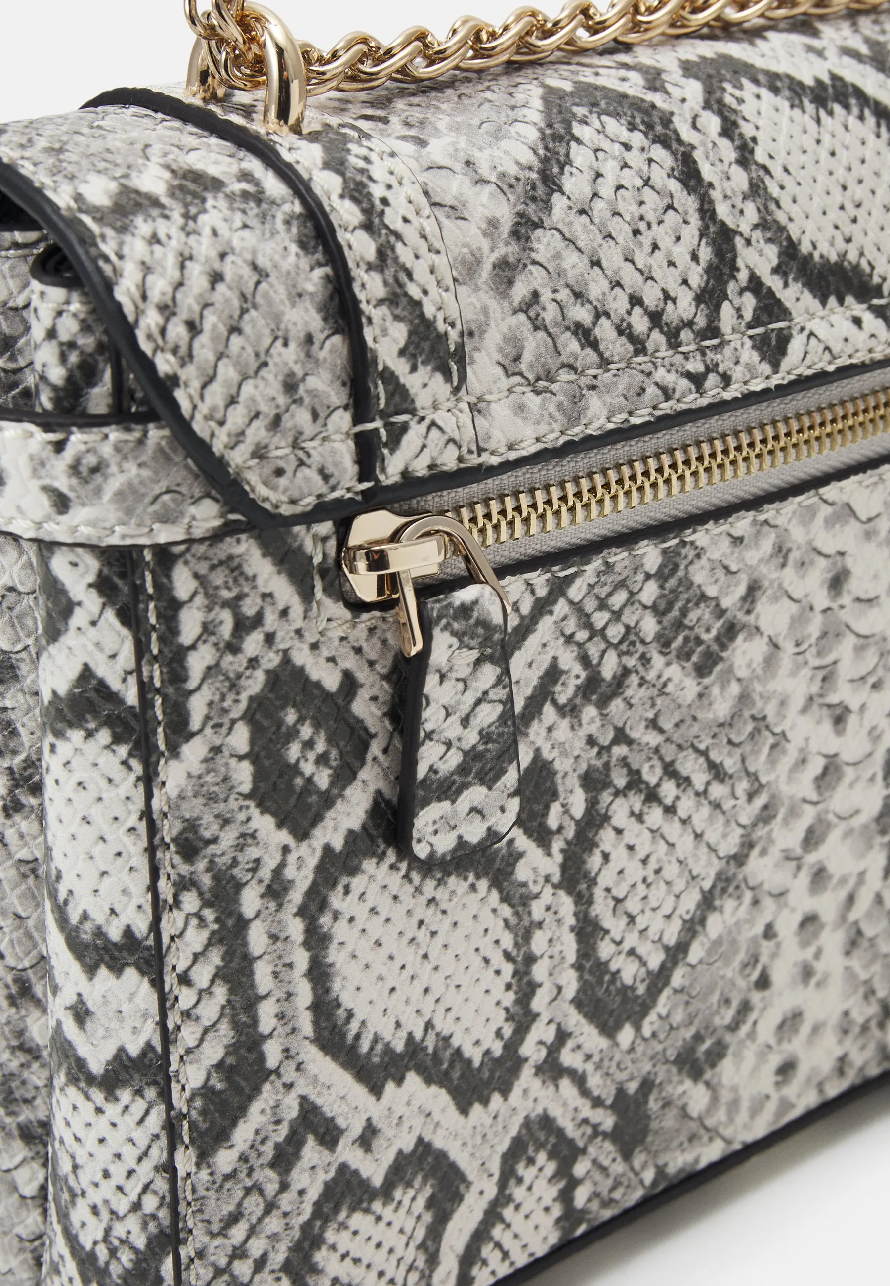 EMILEE CONVERTIBLE XBODY FLAP - Borsa a mano