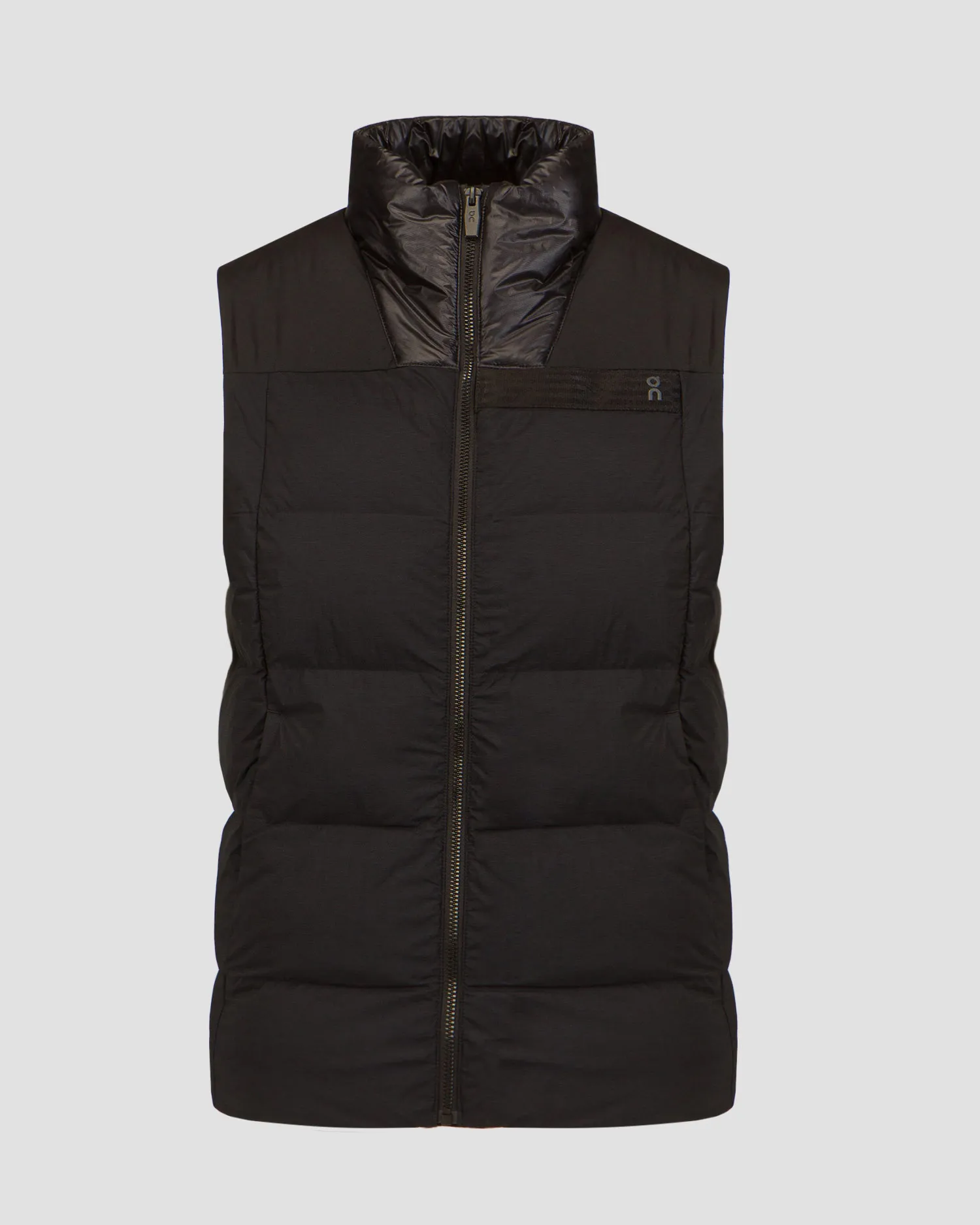 Gilet imbottito da donna On Running Challenger 1WD30030553-black