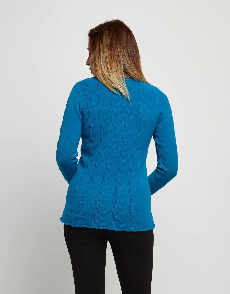 Maglia con lavorazione a trecce