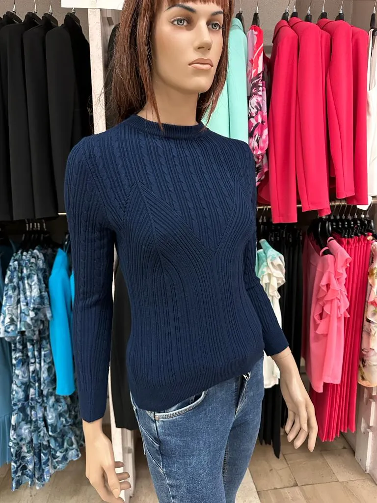 Maglia RINASCIMENTO con trama a trecce nella parte superiore e ricami nella parte inferiore Tinta Unita Blu **ESAURITA**