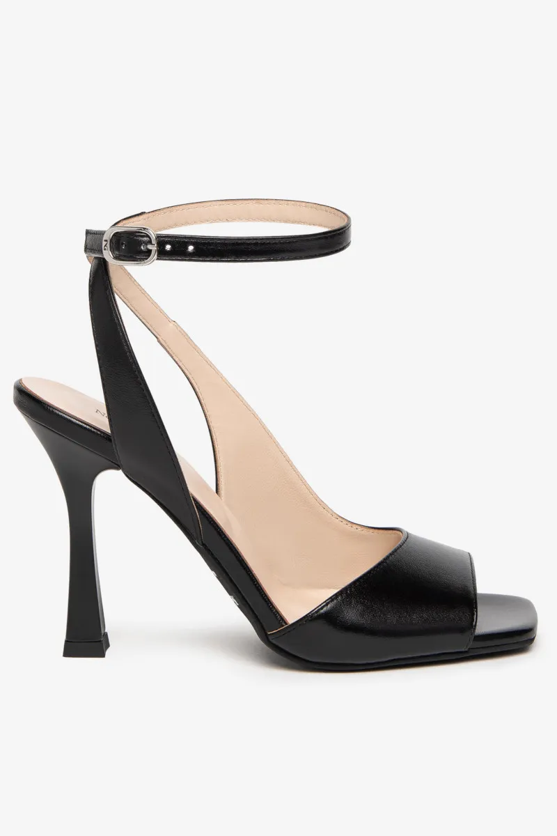 NeroGiardini Sandalo elegante