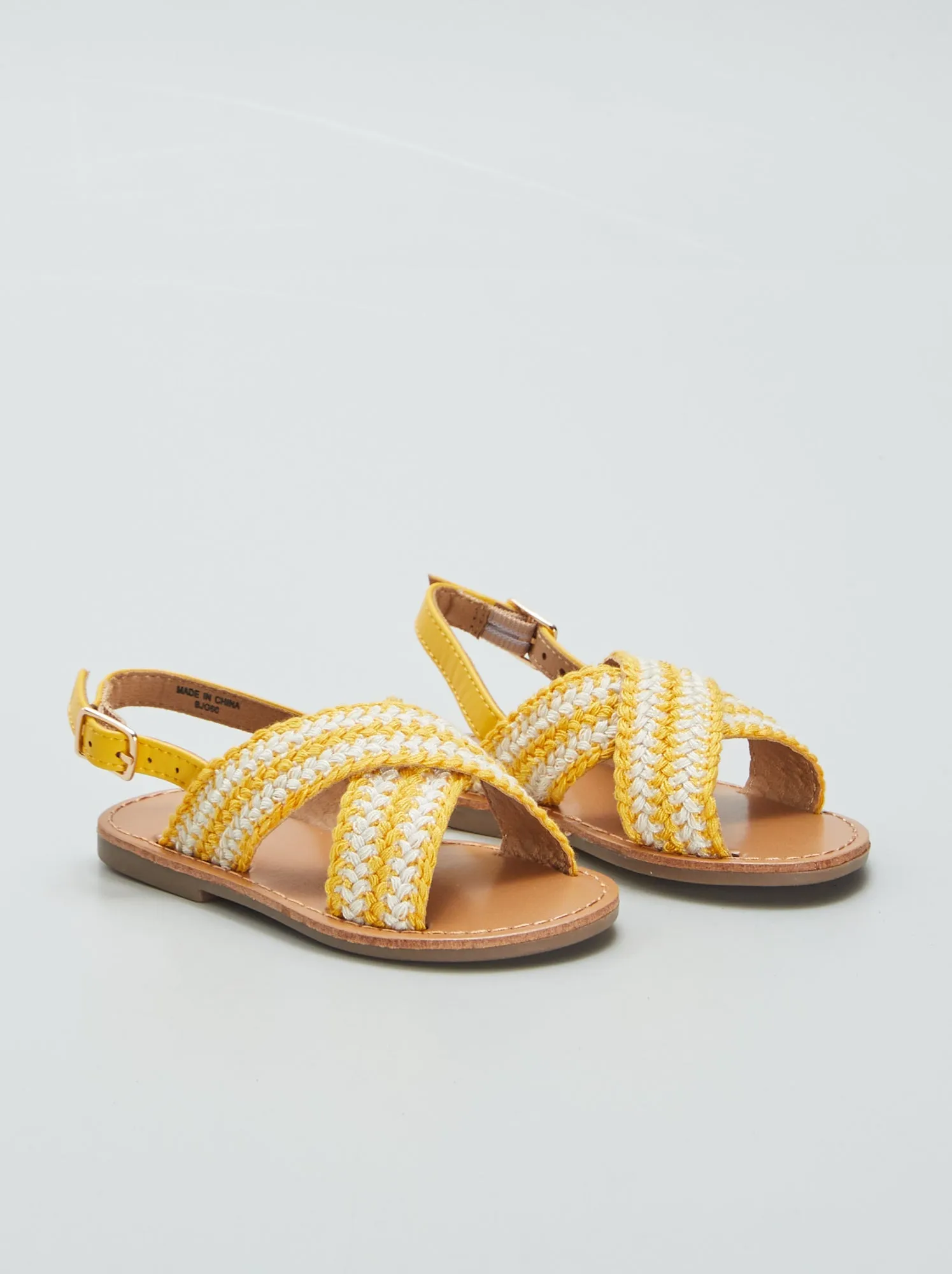 Sandali bassi con cinturini intrecciati - GIALLO