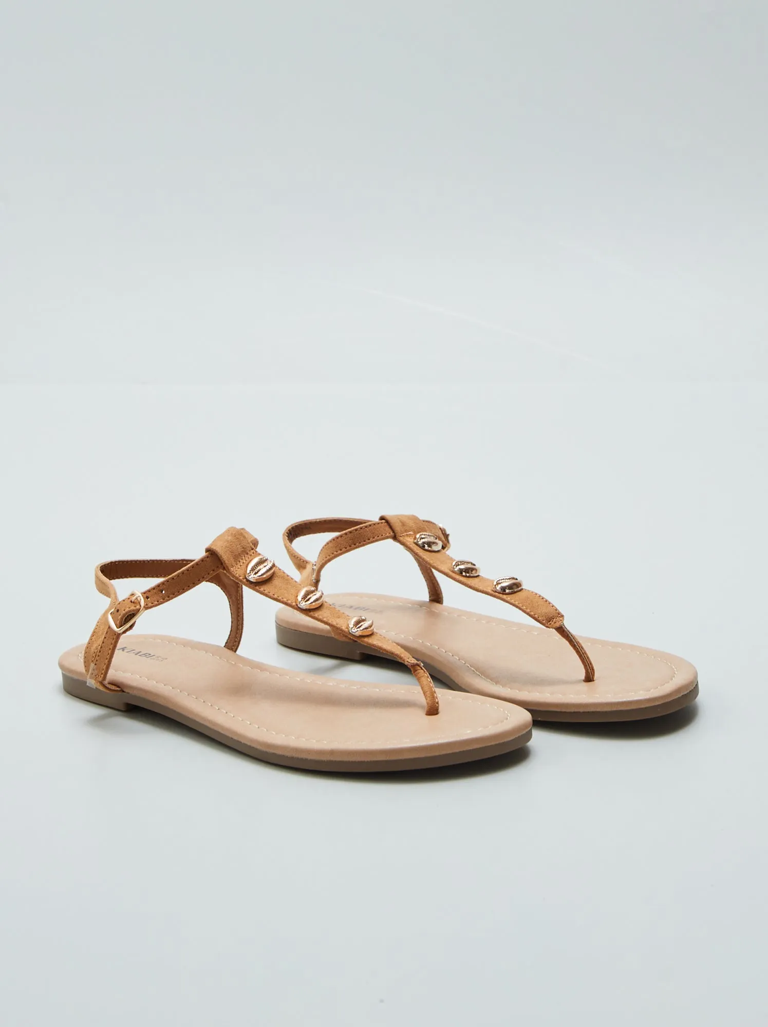 Sandali con conchiglie fantasia - MARRONE