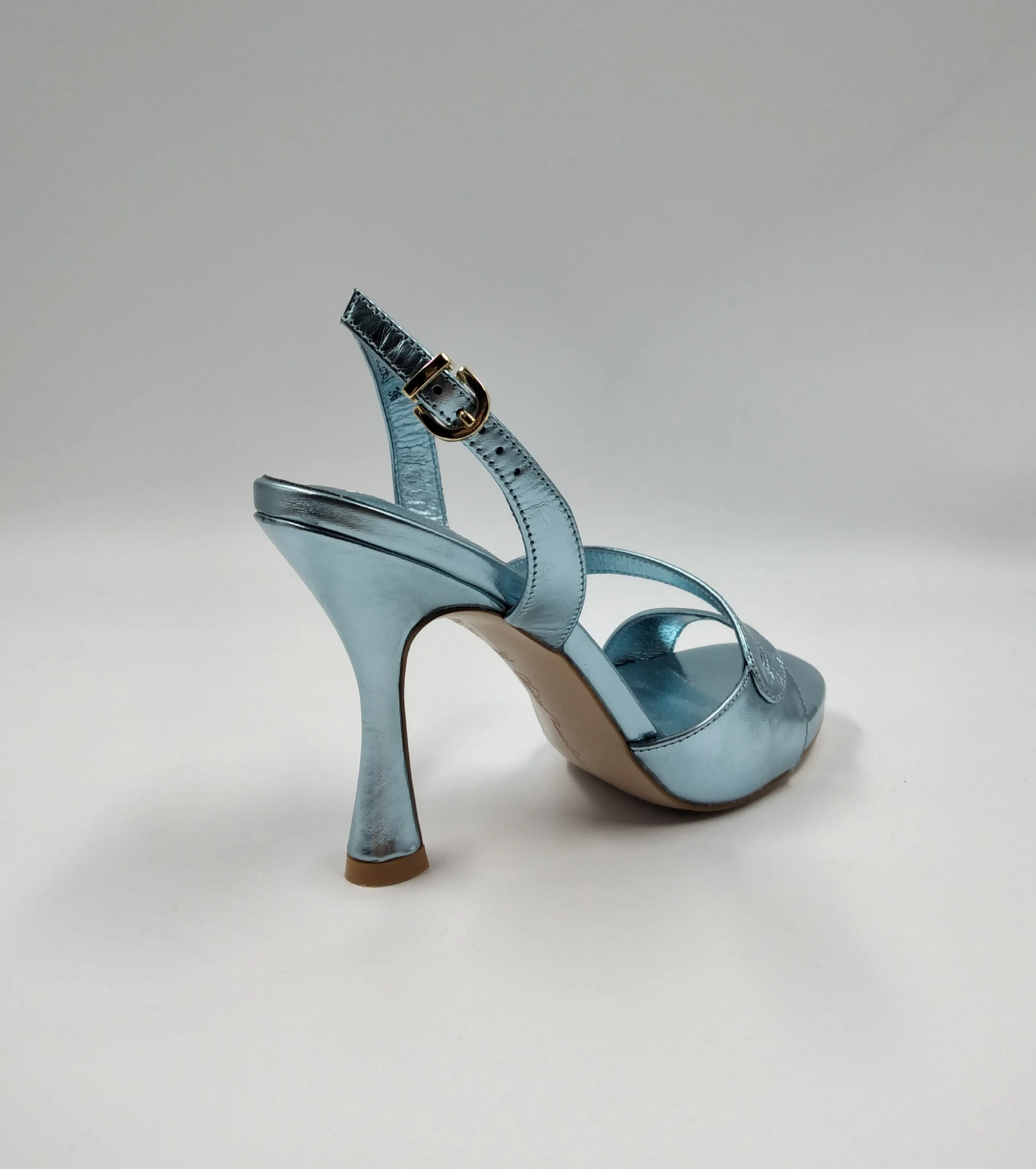SANDALI PELLE METALLIZATA CELESTE