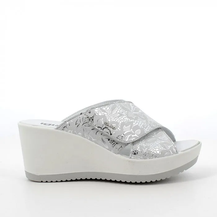 SANDALI SCARLET PERLA