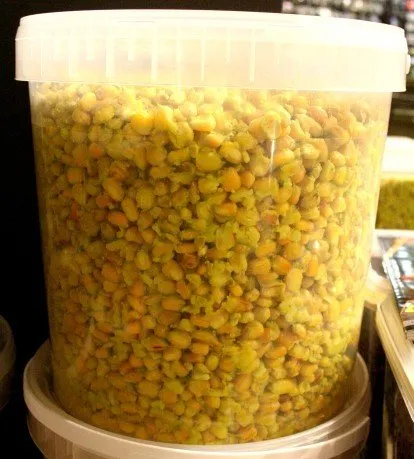 Secchiello Granaglie Mais Aglio e menta 8 kg
