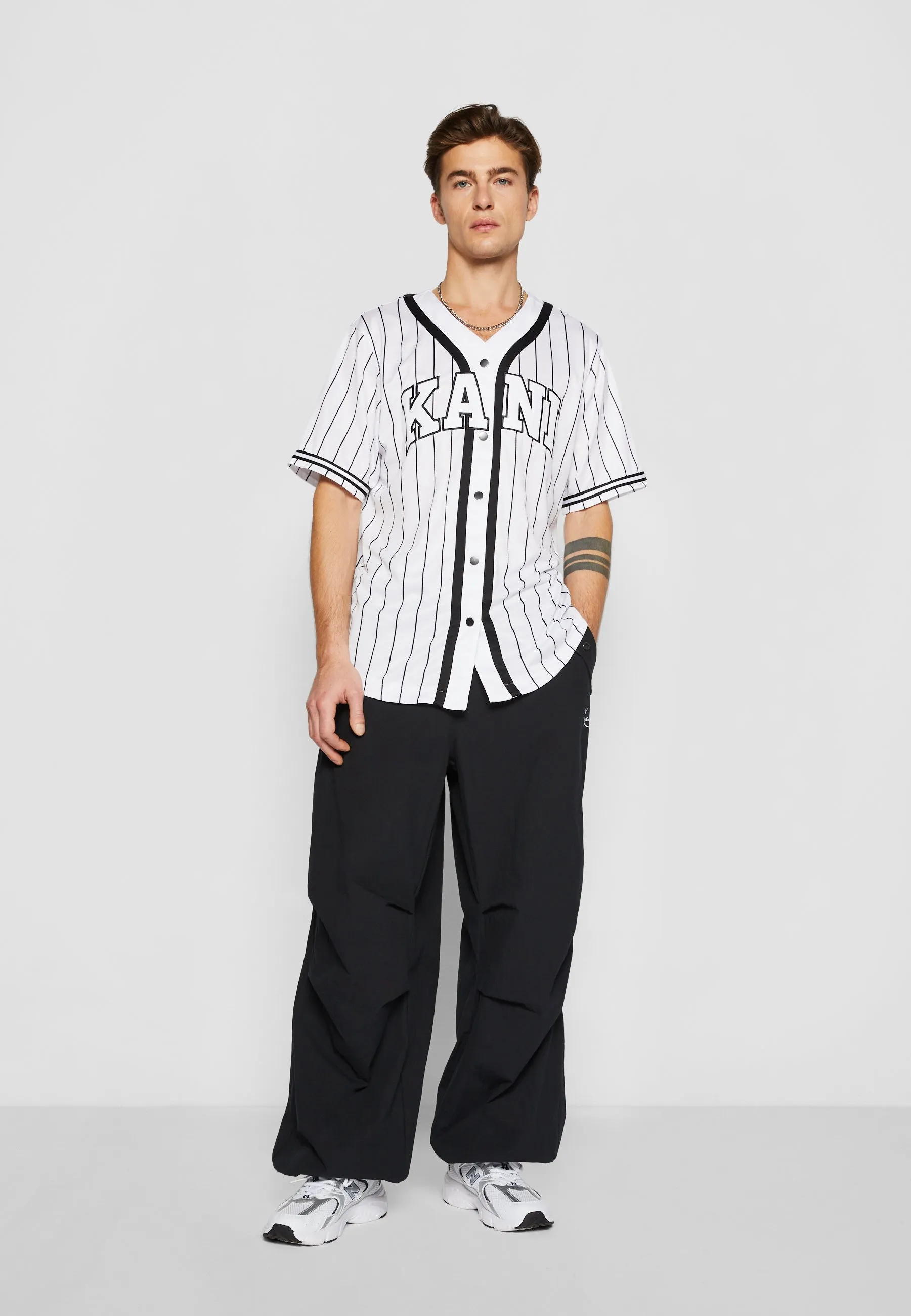 SMALL SIGNATURE PARACHUTE - Pantaloni