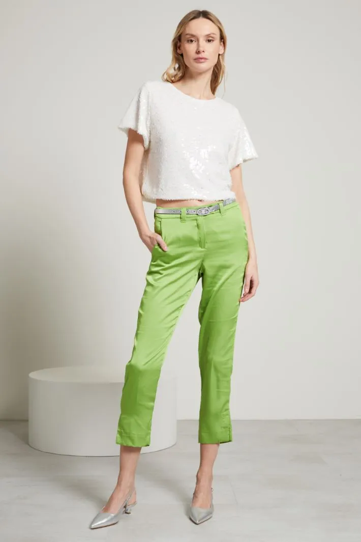 Top corto con paillettes