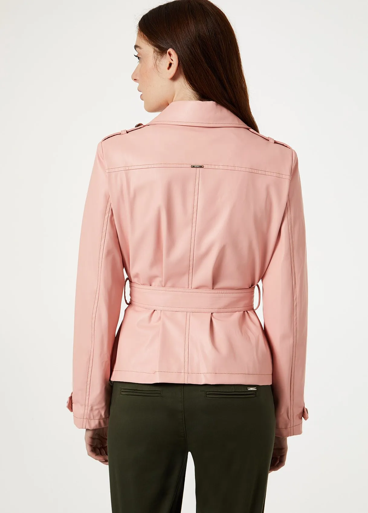 Trench corto