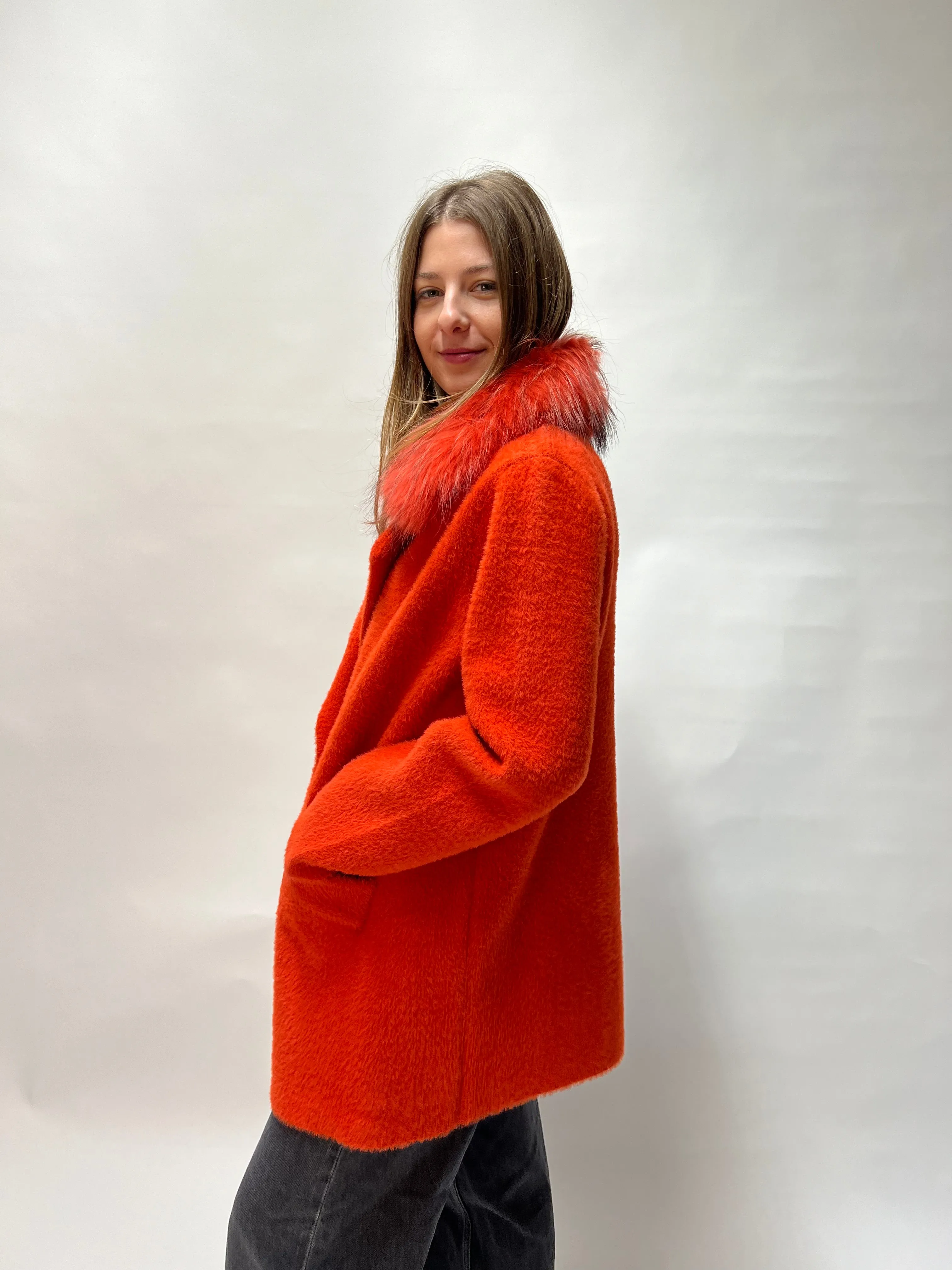 V Lab Cappotto con collo in pelliccia FW36660