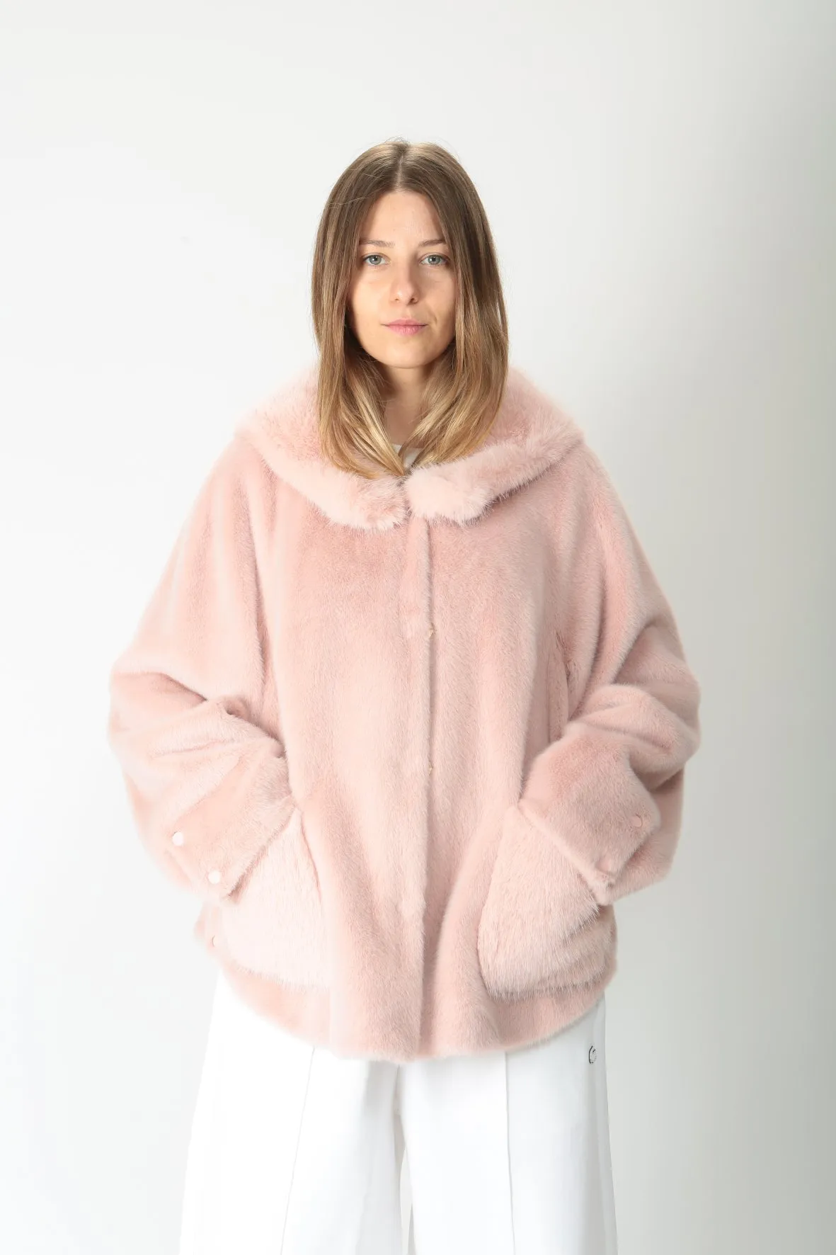 Violanti Cappotto corto in ecopelliccia VE313/5600
